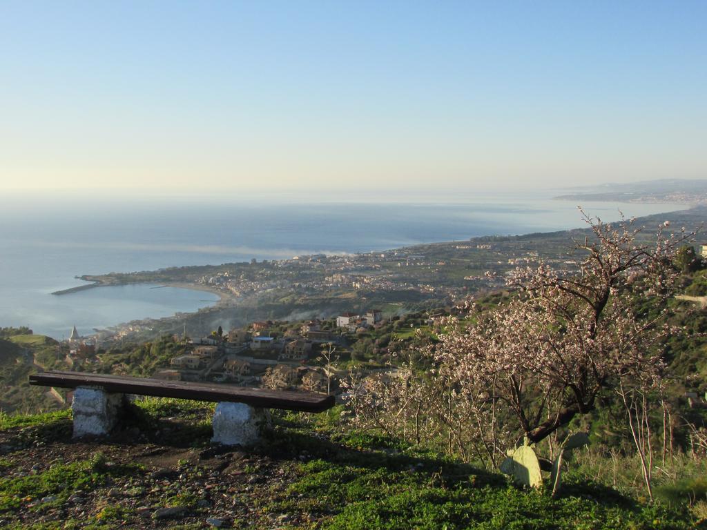 Casale Di Caterina Guest House Taormina Luaran gambar